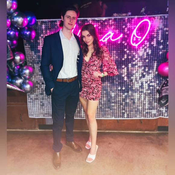 Meet your Posher, Jessie - Picture 1 of 1